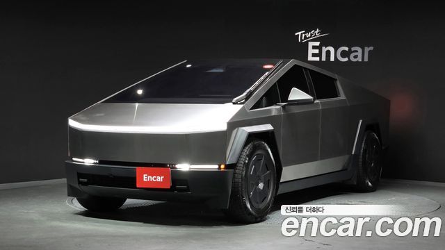 Tesla Saibeoteureok Cyberbeast