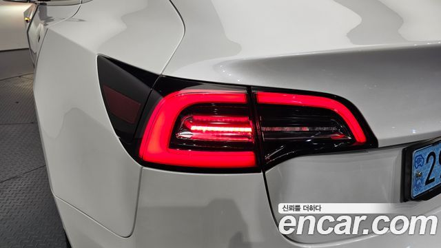 Tesla Model 3 Long Range AWD 2020 — фото 29