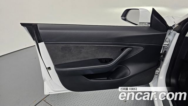 Tesla Model 3 Long Range AWD 2020 — фото 30