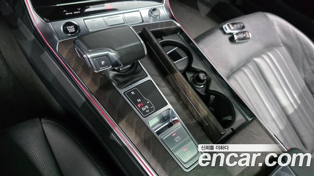 Audi A6 (C8) 40 TDI Premium 2023 — фото 9