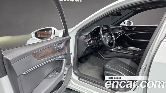 Audi A6 (C8) 40 TDI Premium 2023 — фото 10