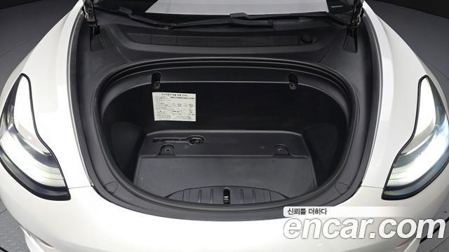 Tesla Model 3 Standard Range Plue RWD 2020 — фото 6