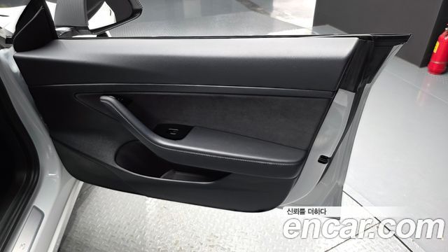 Tesla Model 3 Standard Range Plue RWD 2020 — фото 22