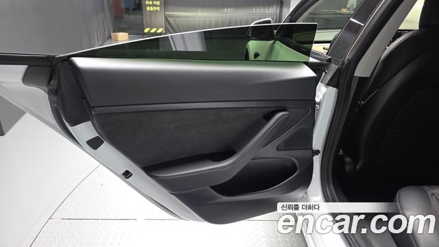 Tesla Model 3 Standard Range Plue RWD 2020 — фото 23