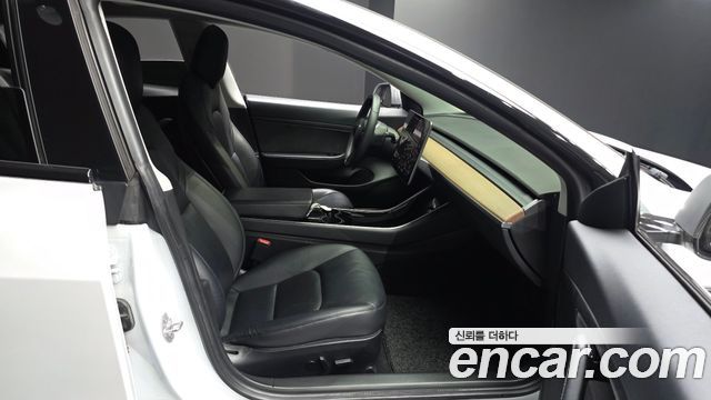 Tesla Model 3 Standard Range Plue RWD 2020 — фото 24