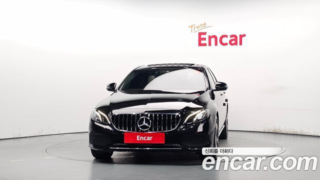 Mercedes-Benz E-Class (W213) E300 Avantgarde 2019 — фото 3
