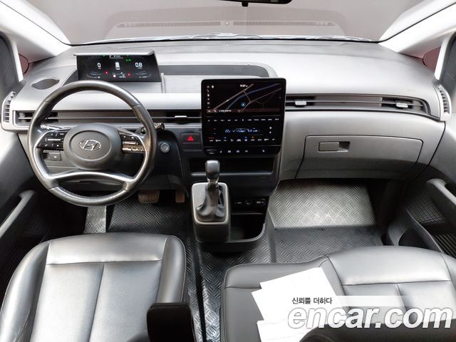 Hyundai Staria Tourer 11-Seater Modern 2022 — фото 7