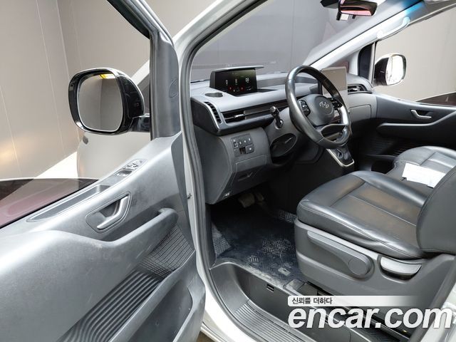 Hyundai Staria Tourer 11-Seater Modern 2022 — фото 10