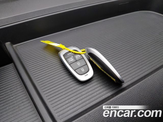 Hyundai Staria Tourer 11-Seater Modern 2022 — фото 18