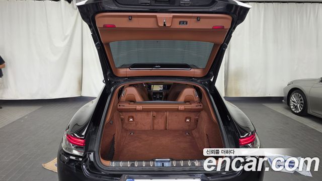 Porsche Panamera (971) 2.9 AWD 2023 — фото 20