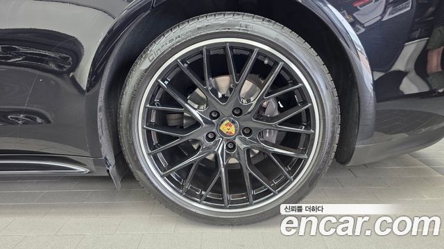 Porsche Panamera (971) 2.9 AWD 2023 — фото 21