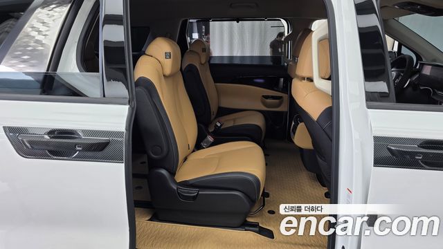 Kia Carnival (IV) Gasoline 9-Seater Signature 2023 — фото 12