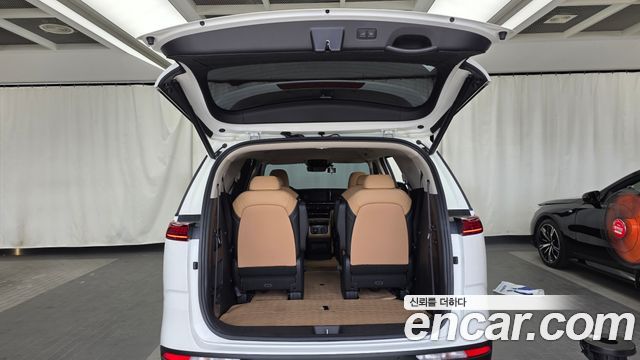 Kia Carnival (IV) Gasoline 9-Seater Signature 2023 — фото 20