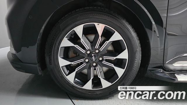Kia Carnival (IV) Diesel 9-Seater Hi-Limousine Signature 2022 — фото 5