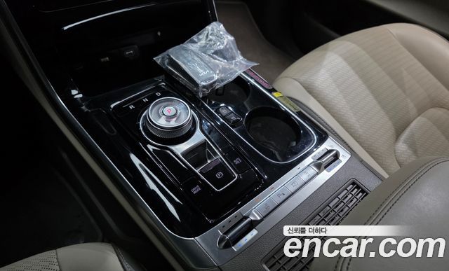 Kia Carnival (IV) Diesel 9-Seater Hi-Limousine Signature 2022 — фото 9
