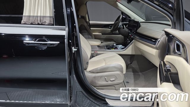 Kia Carnival (IV) Diesel 9-Seater Hi-Limousine Signature 2022 — фото 11