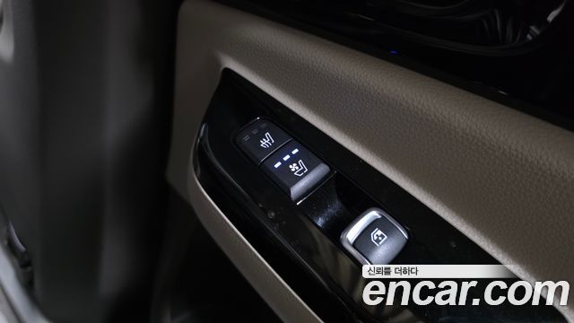 Kia Carnival (IV) Diesel 9-Seater Hi-Limousine Signature 2022 — фото 18