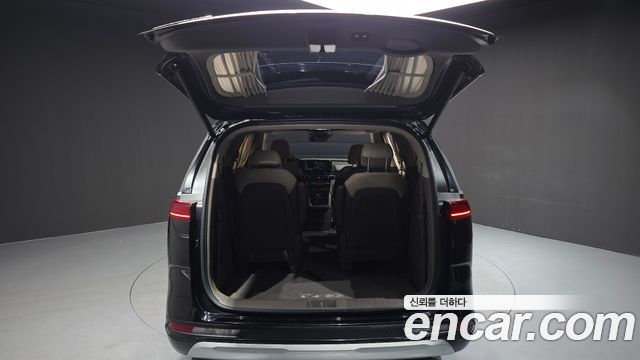 Kia Carnival (IV) Diesel 9-Seater Hi-Limousine Signature 2022 — фото 20