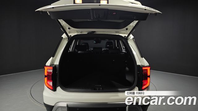 KG Mobility (SsangYong) Torres Gasoline 1.5 4WD T7 2025 — фото 20
