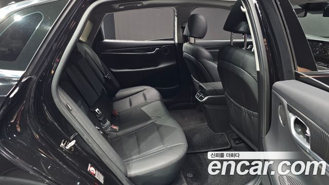 Hyundai Grandeur (IG) 3.0 LPi Rent Car Modern 2023 — фото 12