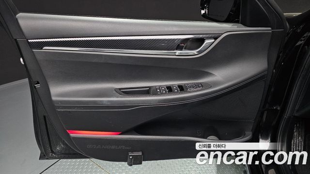 Hyundai Grandeur (IG) 3.0 LPi Rent Car Modern 2023 — фото 24
