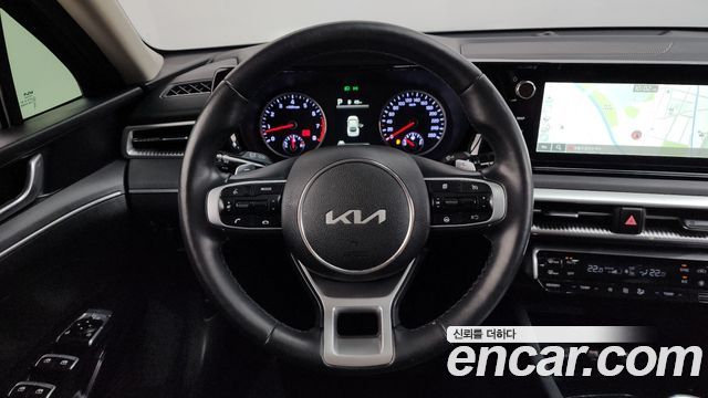 Kia K5 (III) 2.0 Prestige 2022 — фото 12