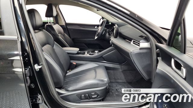 Kia K5 (III) 2.0 Prestige 2022 — фото 26