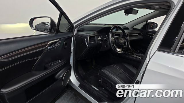 Lexus RX350 (IV) Executive 2016 — фото 10