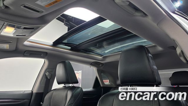Lexus RX350 (IV) Executive 2016 — фото 16