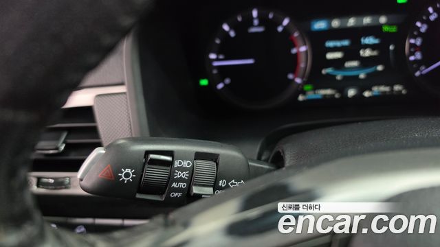 KG Mobility (SsangYong) Rexton Sports Diesel 2.2 4WD Noblesse 2018 — фото 27