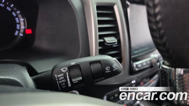 KG Mobility (SsangYong) Rexton Sports Diesel 2.2 4WD Noblesse 2018 — фото 28