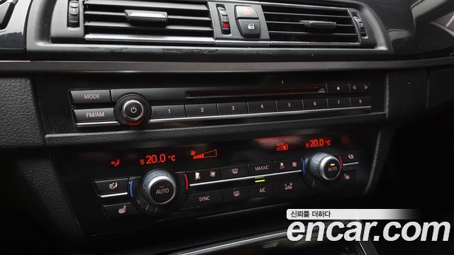 BMW 5 Series (F10) 520d 2014 — фото 16