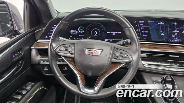 Cadillac Escalade (V) 6.2 Premium Luxury Platinum 2023 — фото 13