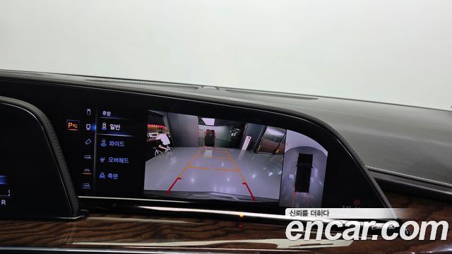 Cadillac Escalade (V) 6.2 Premium Luxury Platinum 2023 — фото 15