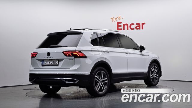 Volkswagen Tiguan (II) 2.0 TDI 4Motion Prestige 2023 — фото 2