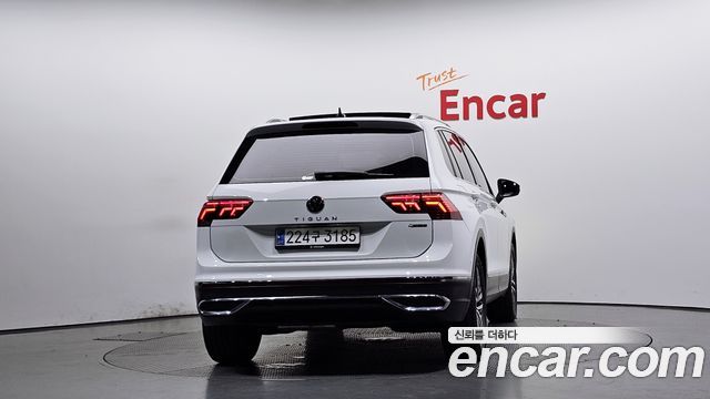 Volkswagen Tiguan (II) 2.0 TDI 4Motion Prestige 2023 — фото 4