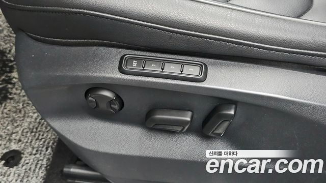 Volkswagen Tiguan (II) 2.0 TDI 4Motion Prestige 2023 — фото 20