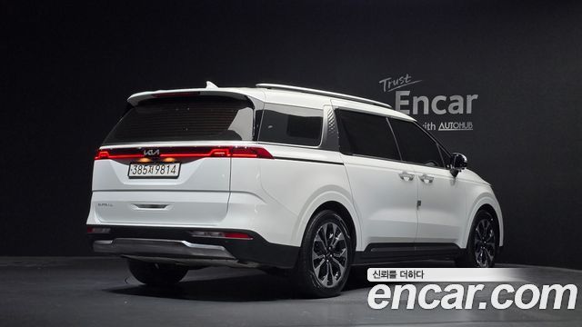 Kia Carnival (IV) Gasoline 9-Seater Noblesse 2023 — фото 2