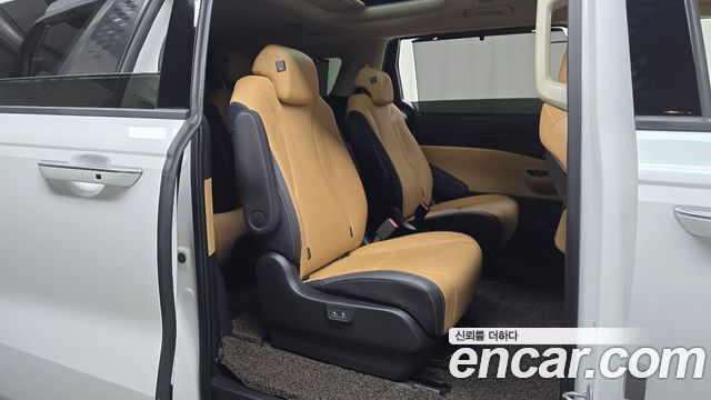 Kia Carnival (IV) Gasoline 9-Seater Noblesse 2023 — фото 11