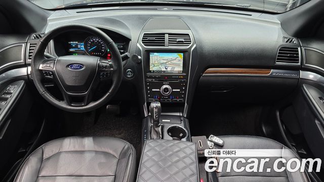 Ford Explorer 2.3 Limited 4WD 5th 2018 — фото 7