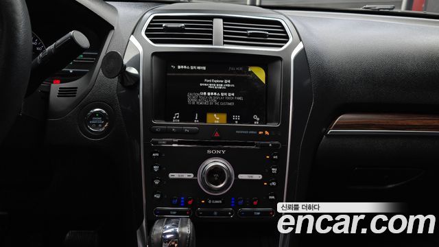 Ford Explorer 2.3 Limited 4WD 5th 2018 — фото 14