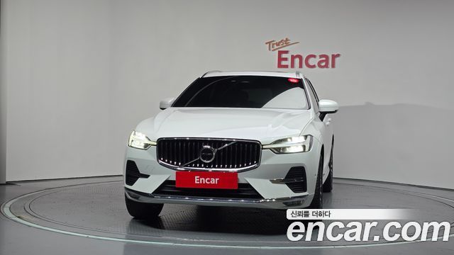 Volvo XC60 (II) B5 Ultimate Bright 2023 — фото 3