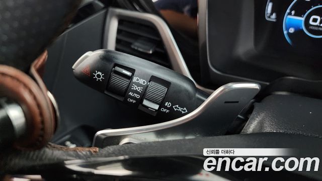KG Mobility (SsangYong) Beautiful Korando Diesel 1.6 4WD Pantastic 2019 — фото 31