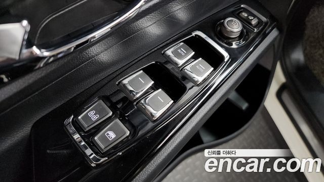 KG Mobility (SsangYong) Beautiful Korando Diesel 1.6 4WD Pantastic 2019 — фото 32