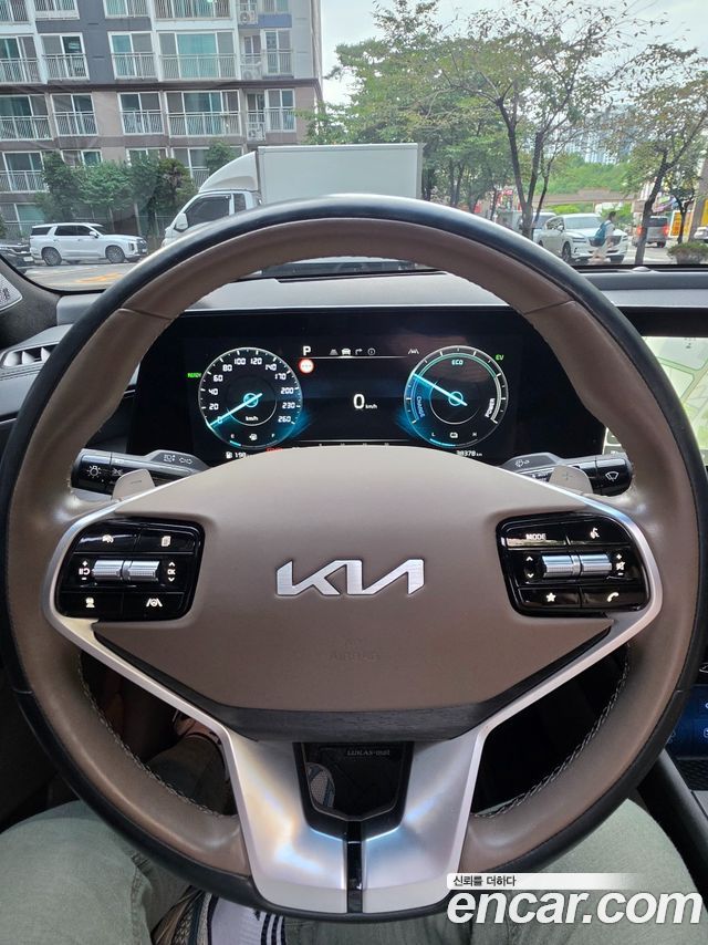 Kia K8 Hybrid Signature Special 2023 — фото 8
