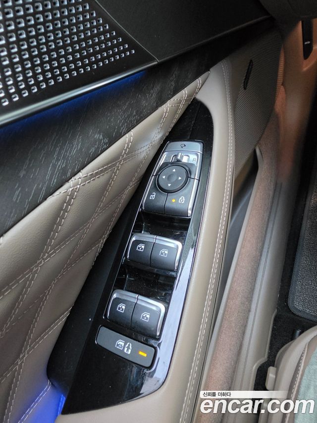 Kia K8 Hybrid Signature Special 2023 — фото 10