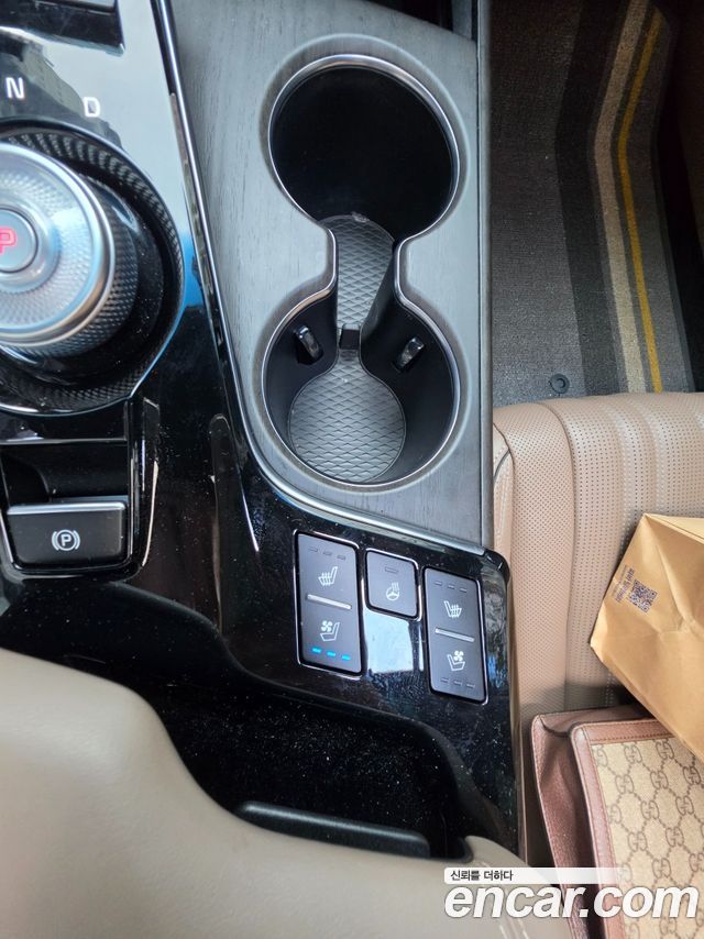 Kia K8 Hybrid Signature Special 2023 — фото 21