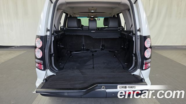 Land Rover Discovery 4 3.0 SDV6 SE 2014 — фото 20