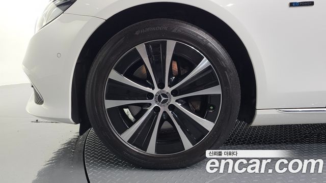 Mercedes-Benz E-Class (W213) E300e Exclusive 2019 — фото 5