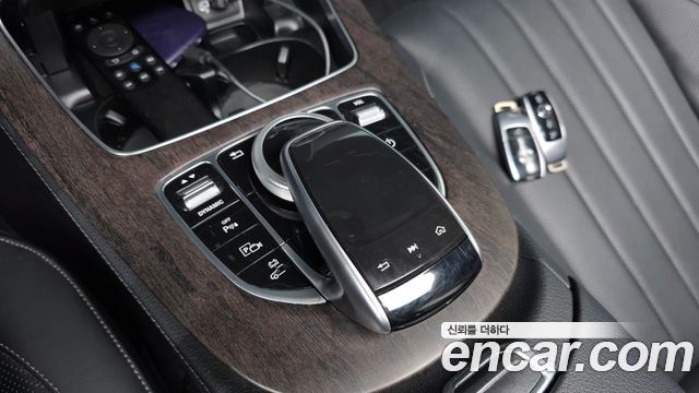 Mercedes-Benz E-Class (W213) E300e Exclusive 2019 — фото 20